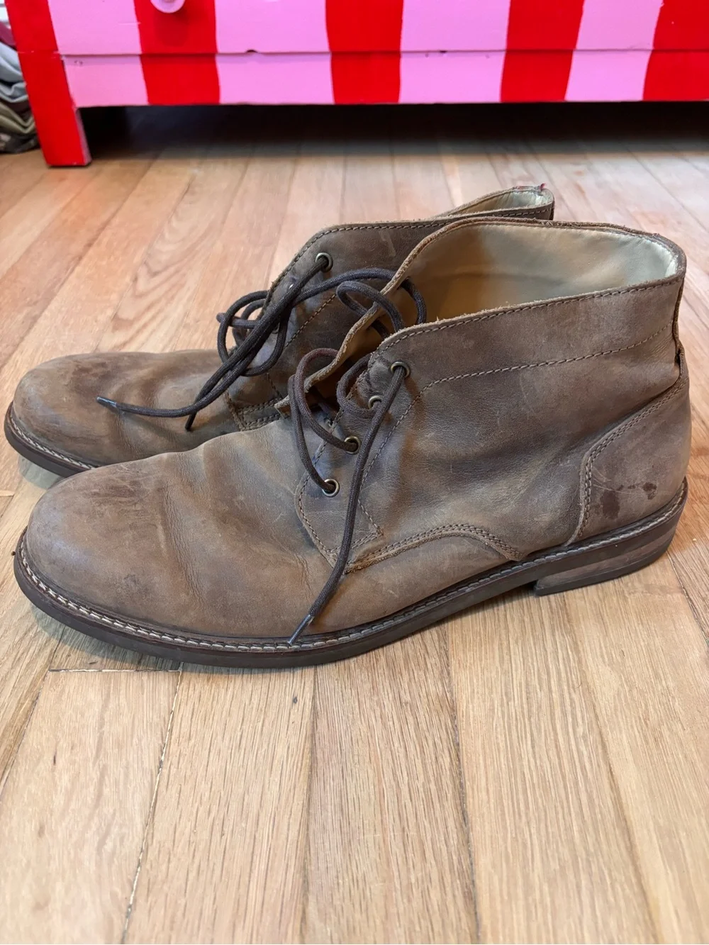 Loake Gilchin Brown Distressed Leather Chukka Boots Men’s EU 45 US 11-11.5